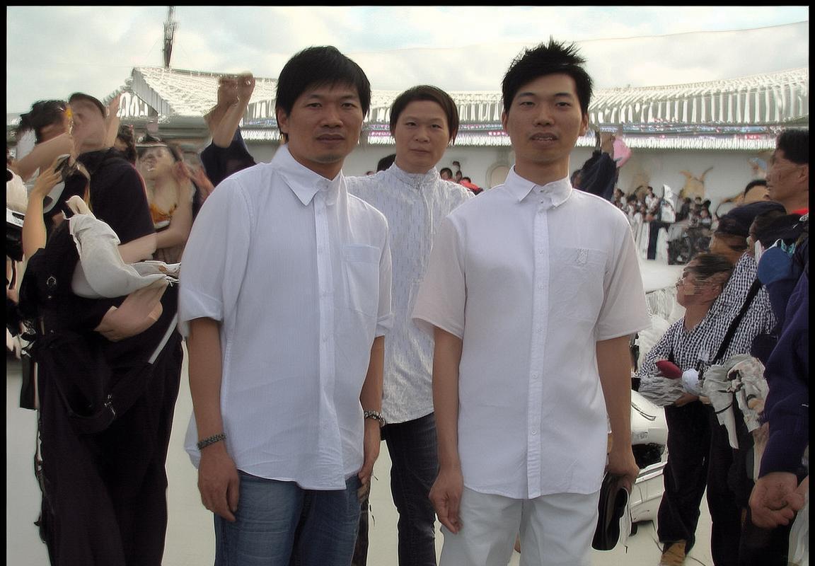 BLG战队瑞士轮赛区备战：战术分析与团队训练全面提升选手状态