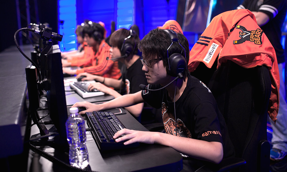 全球总决赛八强战队巡礼：T1战队、GEN.G、JDG战队、EDG卫冕冠军谁将问鼎？